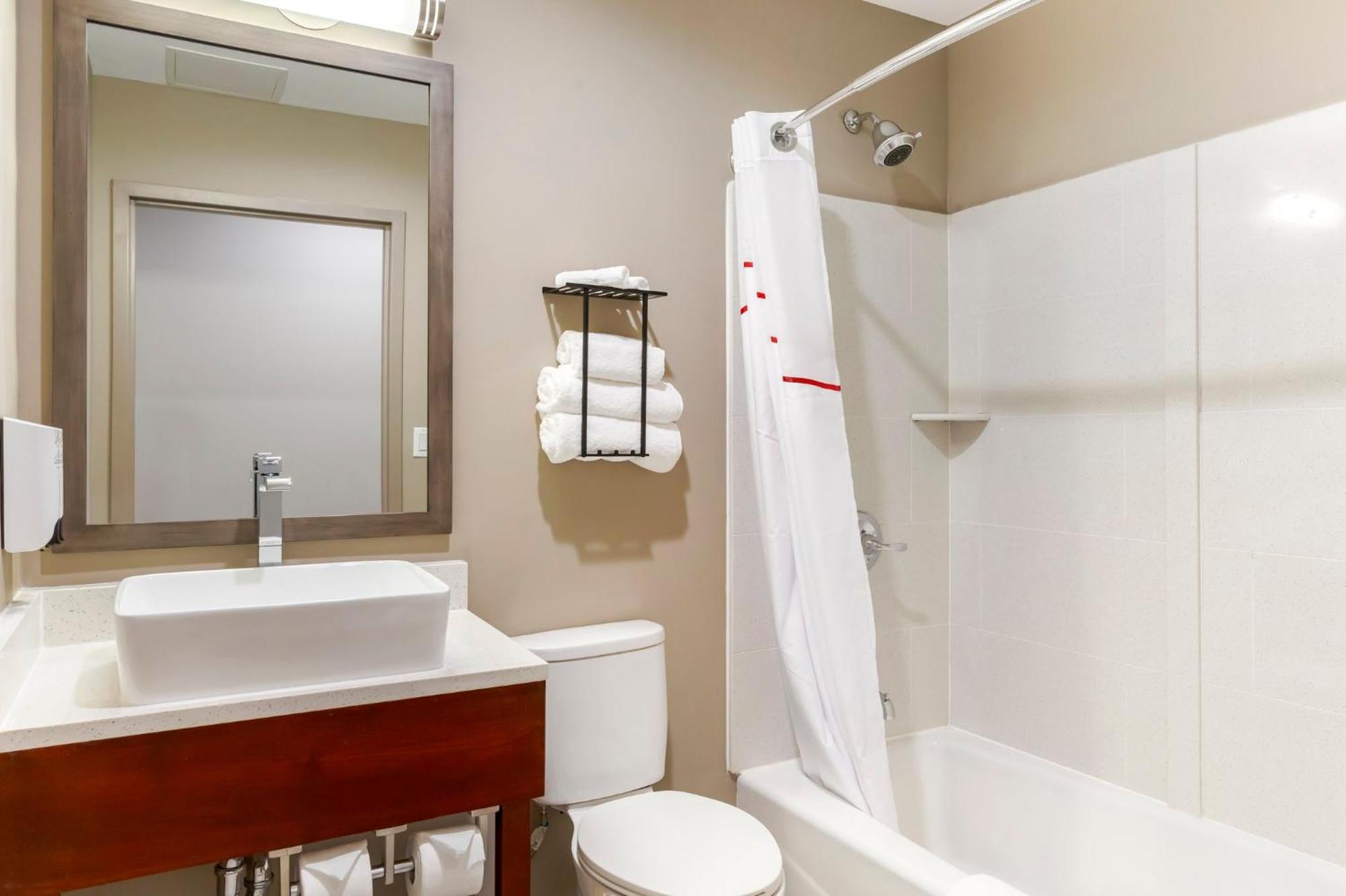 Red Roof Inn Plus Jamaica, Ny - Jfk Airport New York Exterior foto