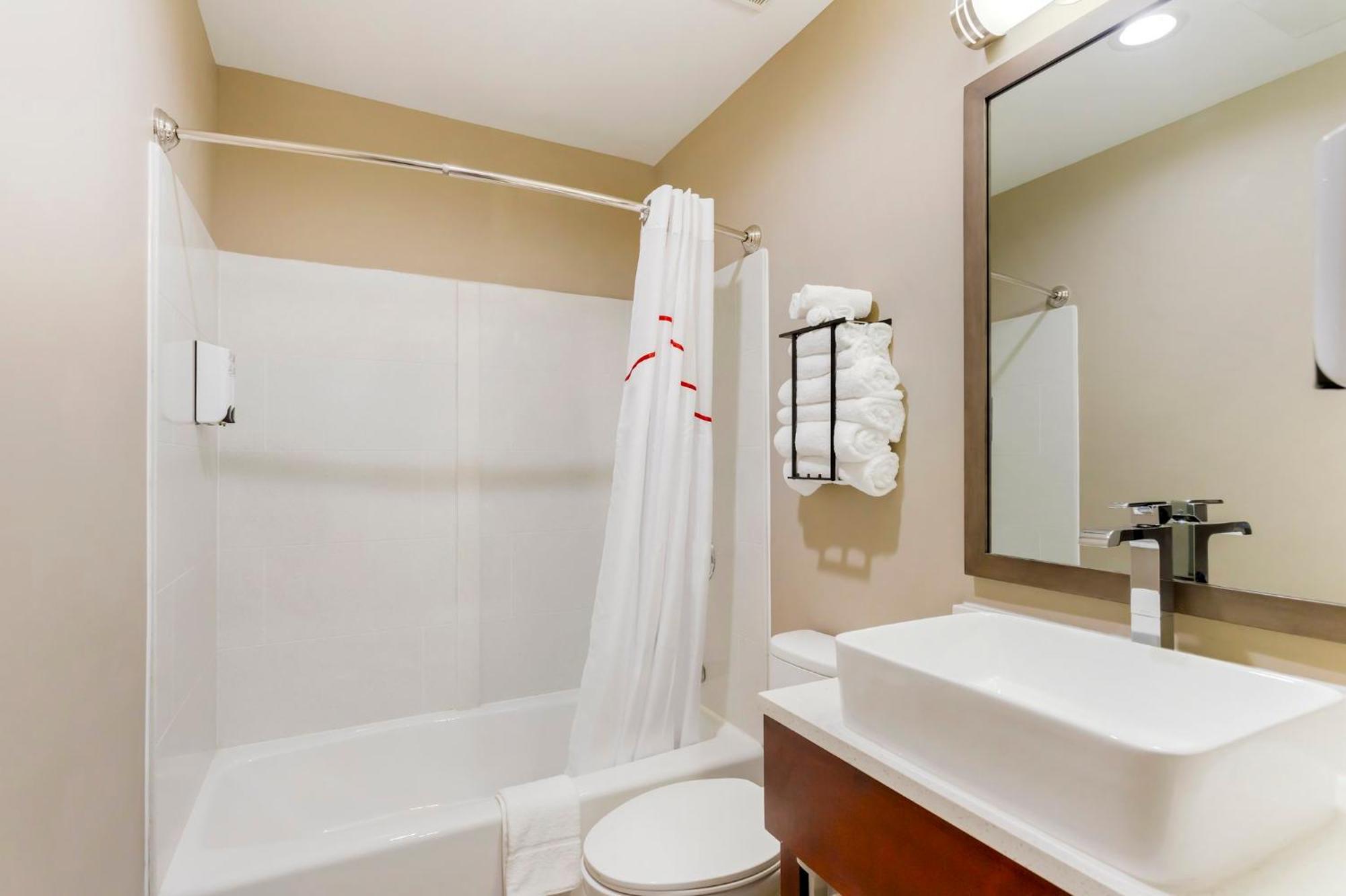 Red Roof Inn Plus Jamaica, Ny - Jfk Airport New York Exterior foto