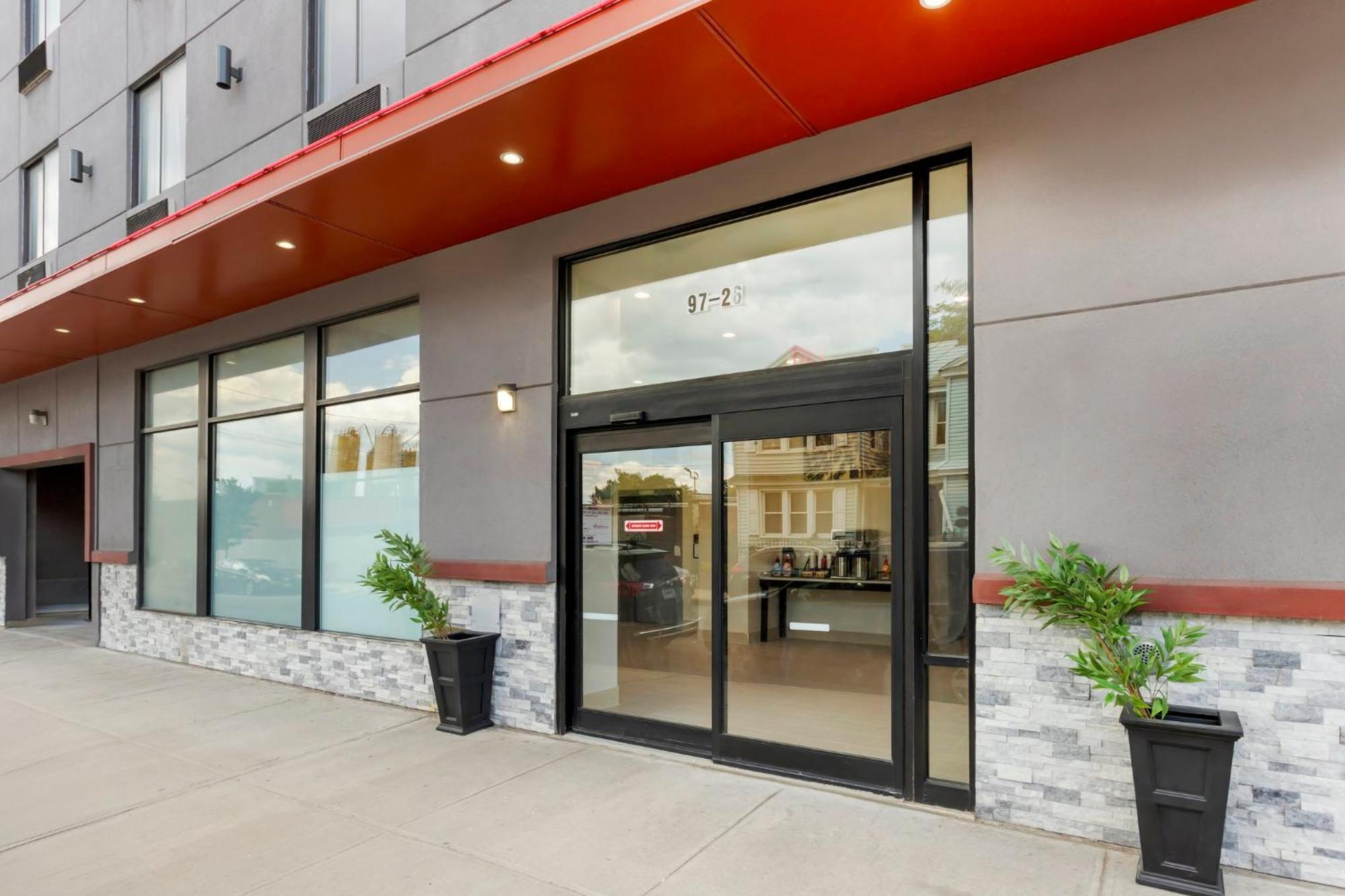 Red Roof Inn Plus Jamaica, Ny - Jfk Airport New York Exterior foto